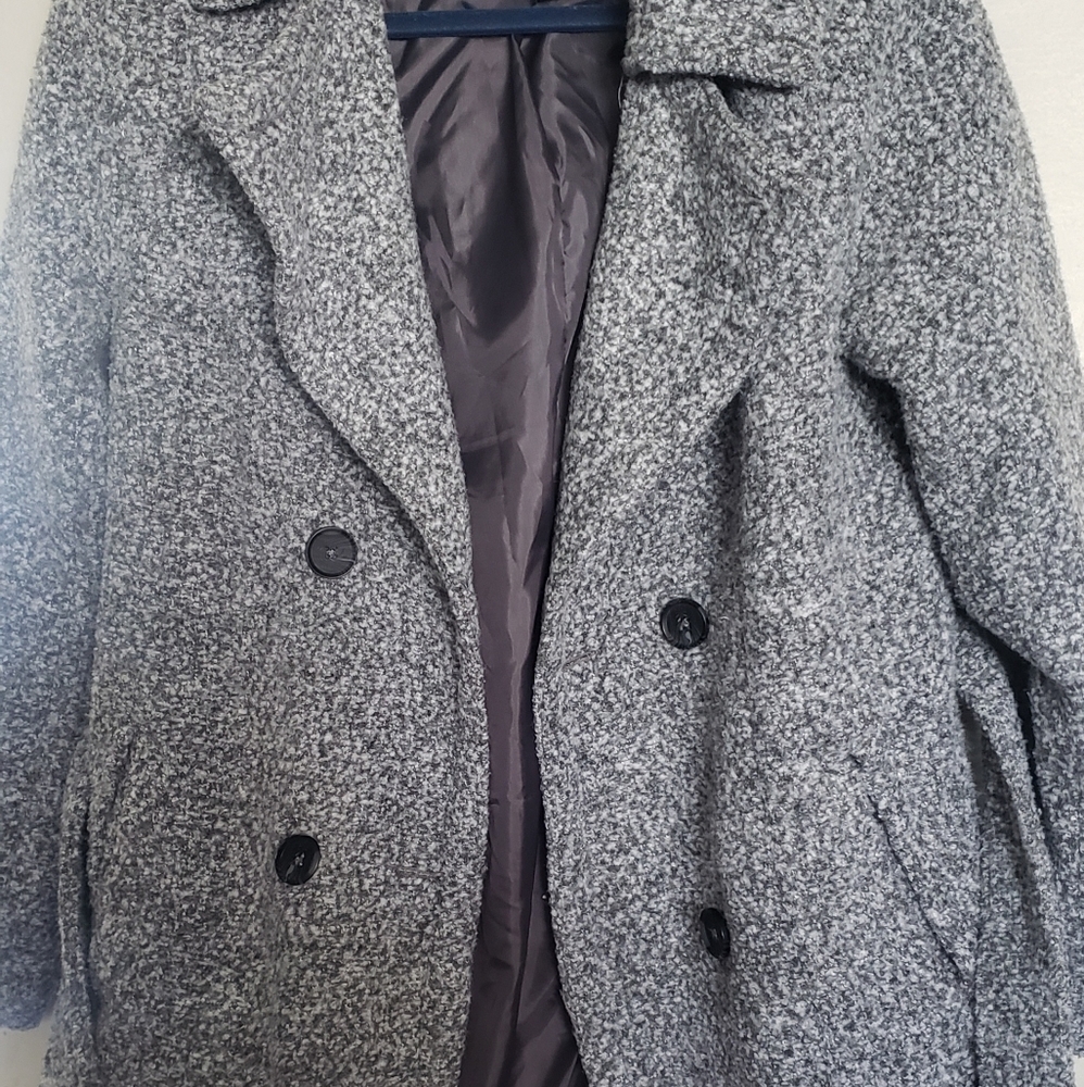 Coat - Picture 2 of 2